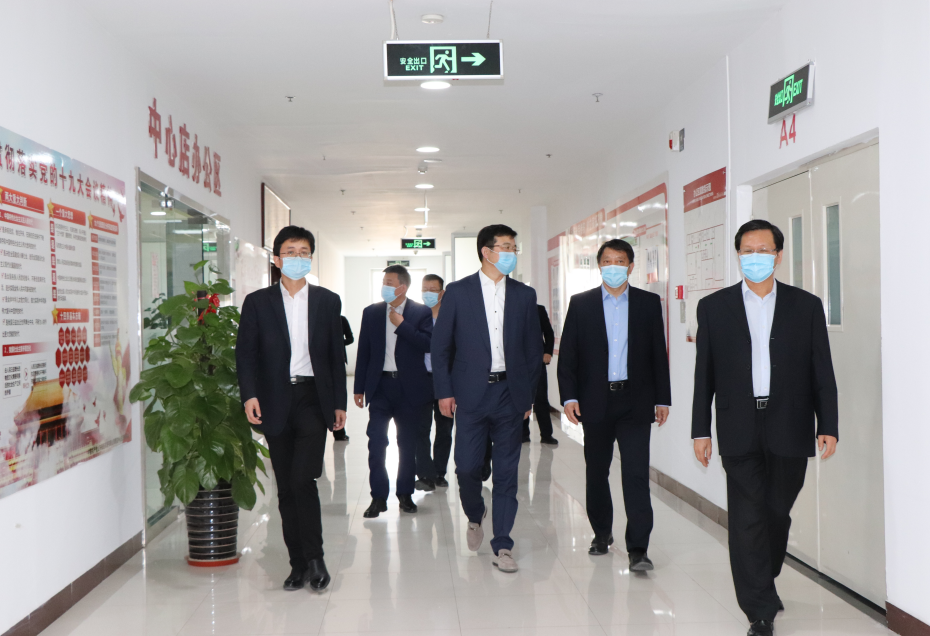 鲁商集团首席战略官赵衍峰一行到银座家居调研指导